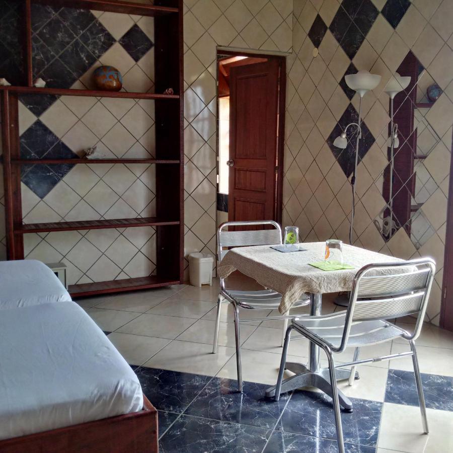Villa Pistaches Grand-Bourg  Екстер'єр фото